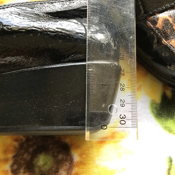 What’s What Women’s Leopard Loafers Size 8 - Picture 4 of 8